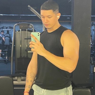 Privacy Um GRANDE gostoso inseguro e complicado 🫠 Aquário ♒️
