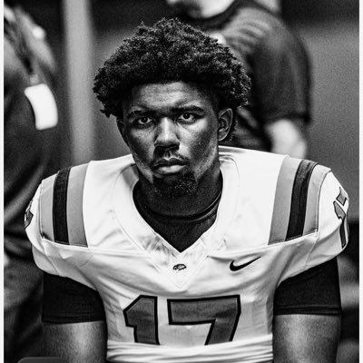 2cold_josiah's profile picture. uncommitted 2026 LHP, 1st Base .6’21/2” 215, QB Football⚾️🏈