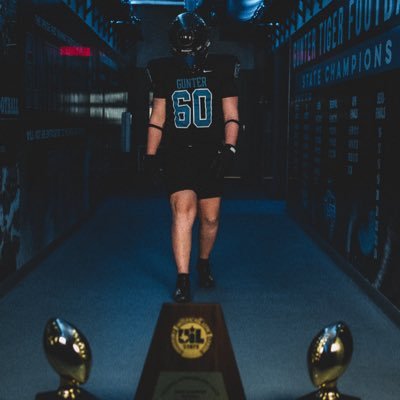 dillon_wylie60's profile picture. 🏈OL 2026 | 6'0 250lbs | 4.23 GPA | Rank: 6th | 315lbs Bench Press | dillon.wylie@icloud.com | NCAA: 2406325925 | 3 D3 & 1 NAIA Offer | @gunter_football
