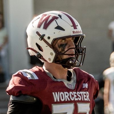 Worcester Academy c/o 29 OT~6’3 265lbs 77.5 Wingspan tabowen28@gmail.com