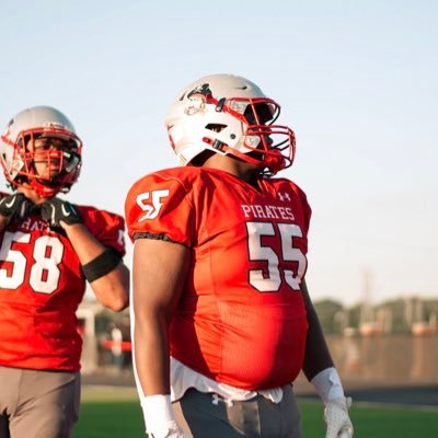 Jaydenlegette45's profile picture. co 2026,DL,3.4gpa,6’0 240lbs page High School gmail:Jaydenlegette1000@gmail.com,,AGTG🙏
