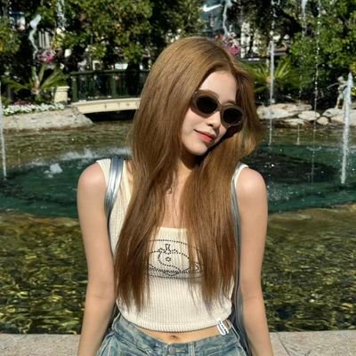 kikunxsm's profile picture. 🐿️#zena 🐣#wonhee