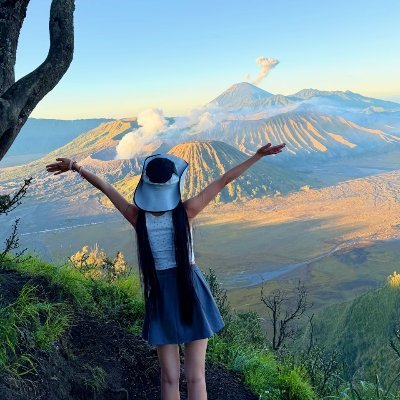 QPXtagDExiQe57J's profile picture. Turning setbacks into comebacks 💼 | Stronger every day 💪 | Shine in silence ✨