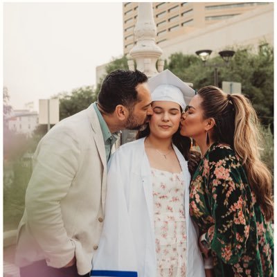 DMesser10771's profile picture. Proud mom| U of Arkansas Soccer Alum🐗⚽️| A wanderlust🏝️| 🏐🏀⚽️Teacher
