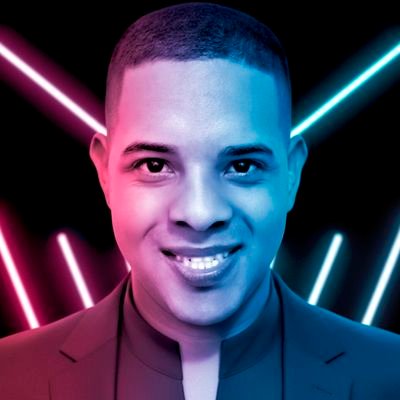 Diseñador Gráfico, amante de la fotografía, medios audiovisuales y del audio profesional en general.