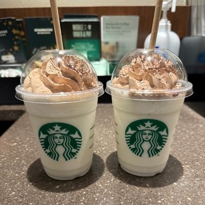 sm_ar_nd_ok's profile picture. 