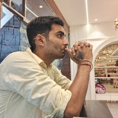 VishalP56639's profile picture. A full time traveller