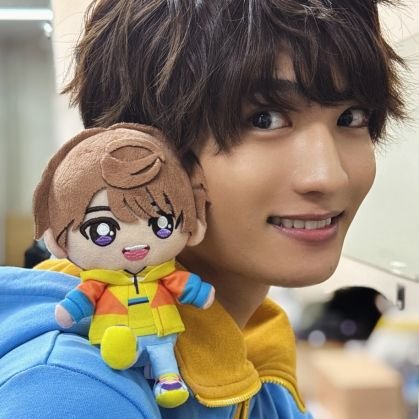 higakiko's profile picture. everything that fades is truly beautiful.