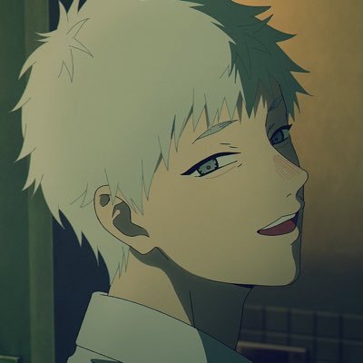 instead of brain there is 2d men and boba ✧ social manager @ShopCrunchyroll ✧ opinions are my own! ✧ @BmoreBrass ♡