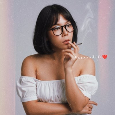 Here to express, not to impress 😇 also post random things of course 🤭 CD 👗 GenderFluid 💐 Queer 🏳️⚧️ My link in bio is not just decoration, so check it 😉