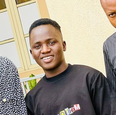 OlayinkaAy04's profile picture. Graphics designer 🤯.... Visca Barca 💙