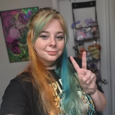 #1 Tauros Enthusiast ✨️ Hunting and gathering shiny cardboard and shiny pokemon 💅🏼 ssbu ridley/zard main 🔥