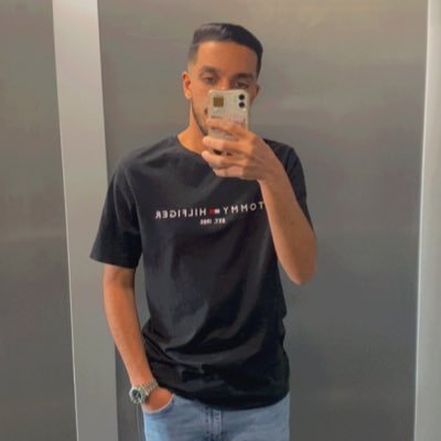 Engineering student ME👷🏻♂️soccer player⚽️in Co-op rn at SEC