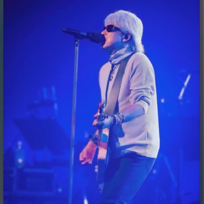 shunbee19710419's profile picture. 少年の頃、浜田省吾の音楽に気付き魅了され、人生の一部として大切に聴きながら時代を乗り越え、今でも初恋のような想いを寄せている50代の浜省オヤジです😎長渕剛、サザン、竹内まりや、森高千里も学生の頃から大好きです🤨✊