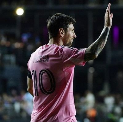 myHousereality's profile picture. ☝🏻☝🏻