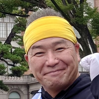 date19691002's profile picture. 2010年のクリスマス【伊達直人】名で前橋市内の児童相談所にランドセル10個をプレゼント。その後『タイガーマスク運動』という社会現象に発展。社会的養護支援、高齢者支援、障がい者支援、困窮者・ひとり親家庭・子ども食堂への食料支援など様々な行政支援や民間支援に取り組む。