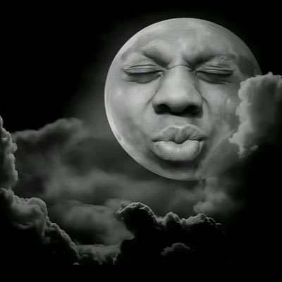 urmumluvsthisD's profile picture. i love dommy mommy’s and free palestine 🇵🇸