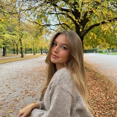 Lavender900609's profile picture. Exhibition | Food🍖 | Scenery🏕 | Exploration | Always Curious | Traveler🛬