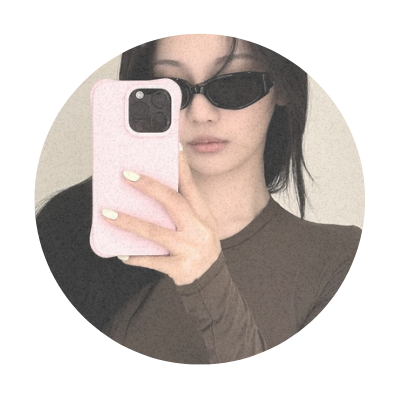 ⠀⠀⠀❤︎⠀𝑖, 𝐷𝑎𝑚𝑒-𝐵𝑜𝑢𝑑𝑜𝑖𝑟:⠀向你致敬!⠀𓂅
⠀⠀⠀dainty⠀soul⠀heavenly⠀ಎ⠀beauté
⠀⠀⠀wrapped⠀her⠀potential,⠀ethereal
⠀⠀⠀femme⠀epitome.⠀heart⠀sprinkle。