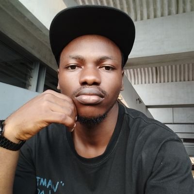 Cephas_26's profile picture. GOD 👑 || CHEMIST 🧪 || MAN UNITED ❤️ || C. RONALDO 🐐|| BELIEVER 💯
