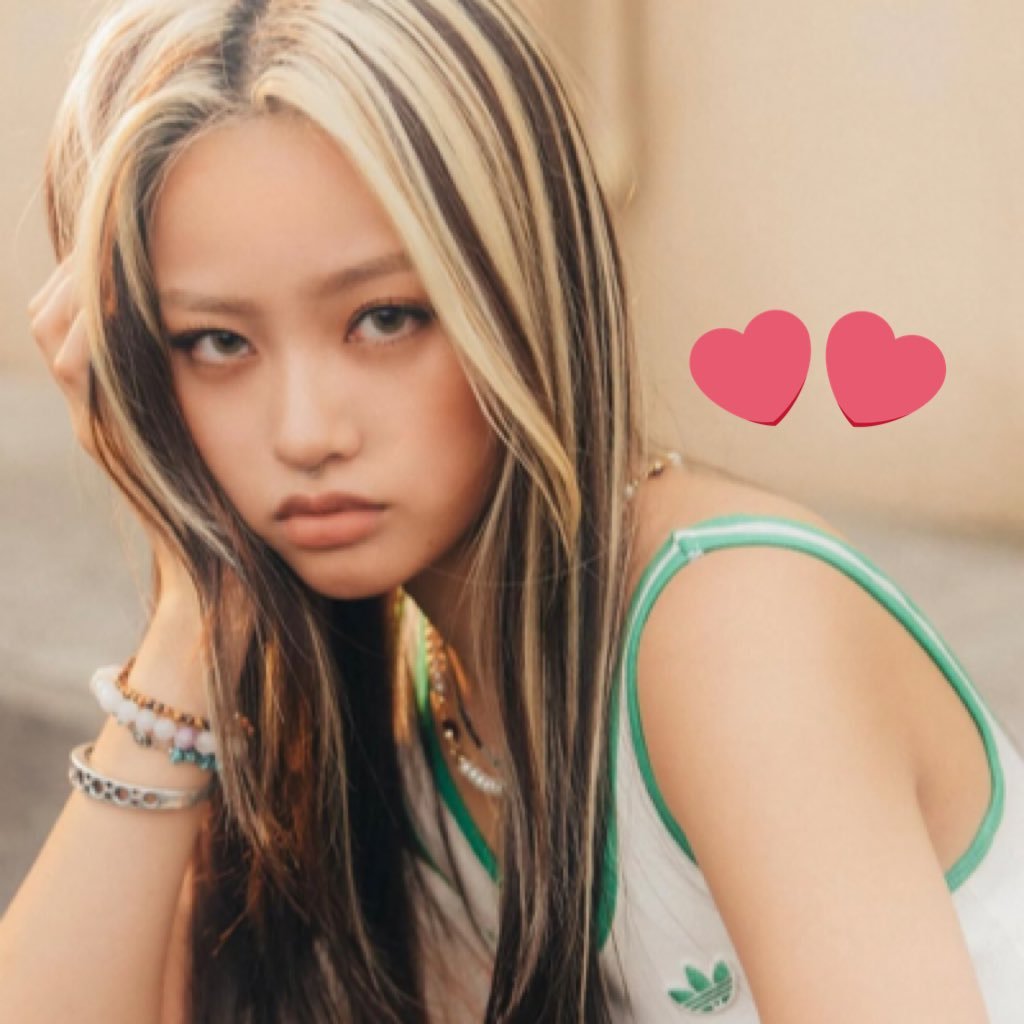 hana_honeys_09's profile picture. Honeys🍯/ YURI寄りの束推し💐🌹🐝 🖤/関東/30↑/ちゃんみな大宮で初HANA/8.19.20ファンミ/無言フォロー歓迎です