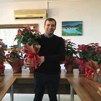 Adana -Meb Tarih ♧Nedensiz bir çocuk ağlaması bile çok sonraki bir gülüşün başlangıcıdır.