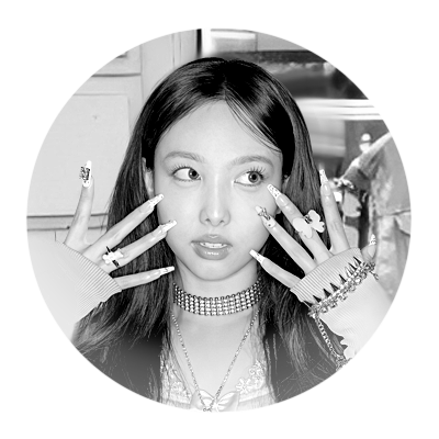 #𝑴𝑽𝑹𝑷1995 ✦❜ ♡ ༄ ˚₊· sometimes spilling coffee while daydreaming ☕🌸 she laughs at her own chaos. written by 𐙚naya // NSFW