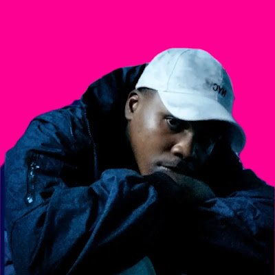 Artiste rappeur ⬇️
MIDI-MINUIT_déja_disponible!
sur tout les plateformes.