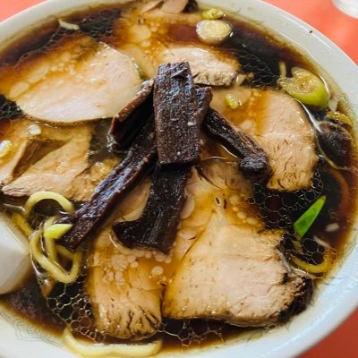 外食アカです。仕事や趣味や家族旅行などで出掛けた先で食べた美味いもんと温泉について気まぐれに記録していきます。宮城県住みなんで東北中心に情報集めていきたいです。キャンプにも興味があります。