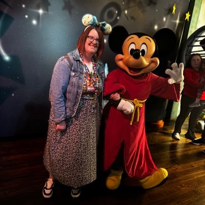 season ticket holder at @officialGTFC 🐟🐟🐟, Teaching Assistant, Chair of GTFC Disabled Supporters Association, lover of all things Disney.