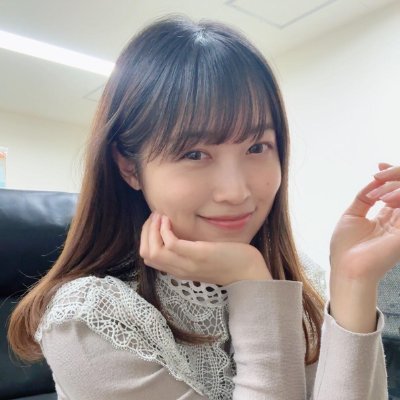 ノアです。成人済み。美容師さんのたまご🥚弾き語りしたりコスプレしてます!ギターはTaylor🎸&SE 歌うこととアニメが大好きです!