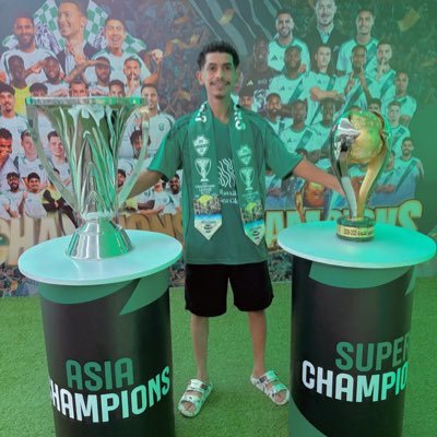 عضو رابطة #الاهلي السعودي .. عبر الزِمان نمضي ماجات ببلاش💚💚