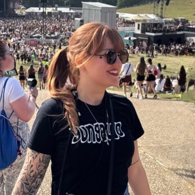 Cassie_dhl's profile picture. She dances to the songs in her head, speaks with the rhythm of her heart, and loves from the depths of her soul