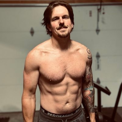 frontsidehealth's profile picture. Registered Dietitian | Skateboarder