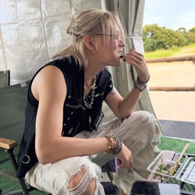 ce96il's profile picture. sayang