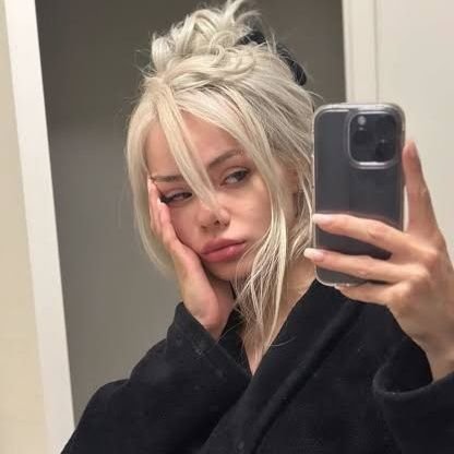 CrystalA49313's profile picture. 