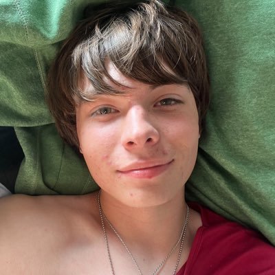 TopazTheTwink's profile picture. 19 year old white boy busts it down sexual style. is he goated with the sauce? :3 OF🤭: https://t.co/6onXc9PpAr
