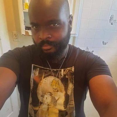 shinjoneville's profile picture. 