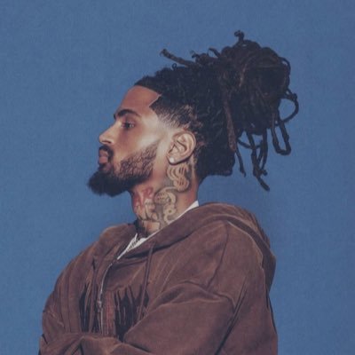 sk060t's profile picture. 