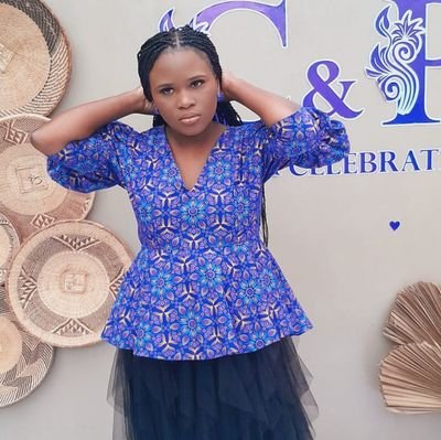 Skhulile364095's profile picture. 