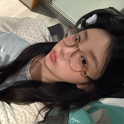 mchtyun's profile picture. 'cause i'm lonely, i'm so lonely