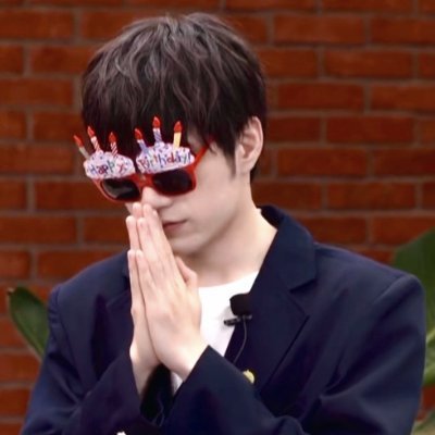 skyrinozqi's profile picture. #张颜齐 🐒 #金城碧海 ✈️ ＃坂口梨乃 🦊
