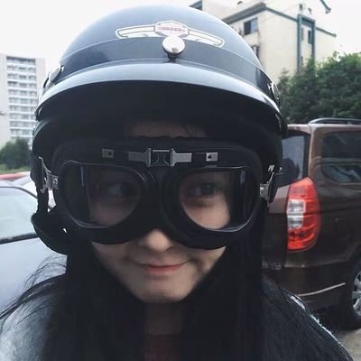 cyerie_'s profile picture. 