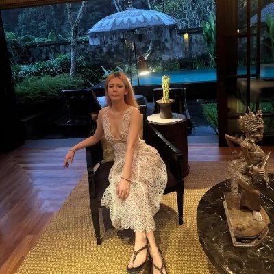Salena__1986's profile picture. 