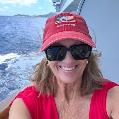 BeckyDobbs1313's profile picture. 