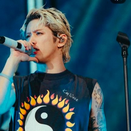 moemoe78583616's profile picture. 関東Crewです！
UVERworld6/15東京ドーム🔥ONEOKROCK日産2days/札幌/大阪オーラス🥰投資系のフォロー申請は100%謝絶🙈
PF2024年入会・NSW2024年入会🪪X内のpostは遊び半分ですのでご理解を😇