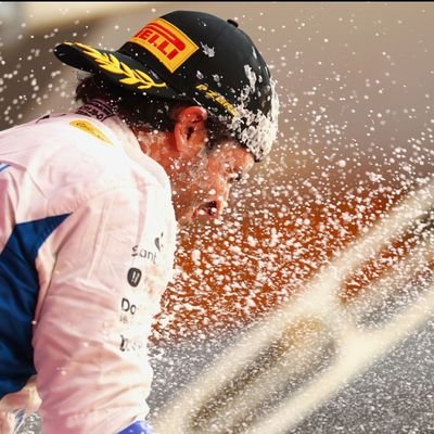 aniiishhhka's profile picture. 💟
socially anxious.