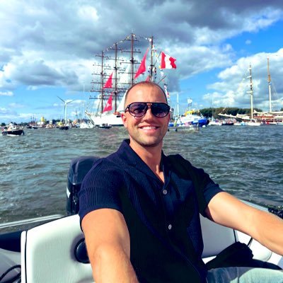 DennisB1158168's profile picture.