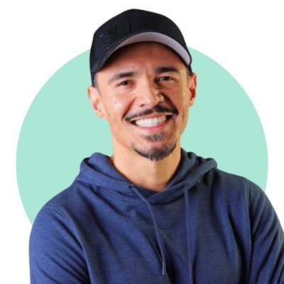 Most founders underestimate the ugly early stage. I see it as the cost of admission to your dreams.
DM me on LinkedIn: https://t.co/nRkv4vcDwy