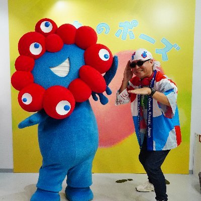 飲食チェーン店トラベラー → 本店の旅 https://t.co/ytxLlkAtWq ⌇TRACKMAKER⌇DJ⌇麻婆豆腐愛好家⌇ショップ https://t.co/nKb6v1NEa3 ⌇📩 karatechno@gmail.com